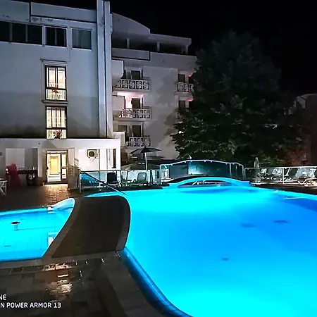 Отель Firenze Бибионе