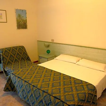 Firenze Отель Бибионе